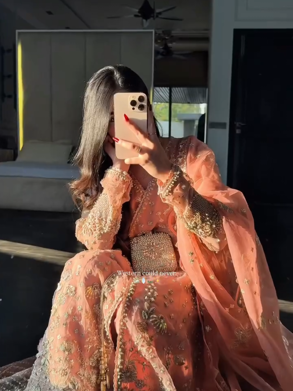@Anonna Flair🛍️👗