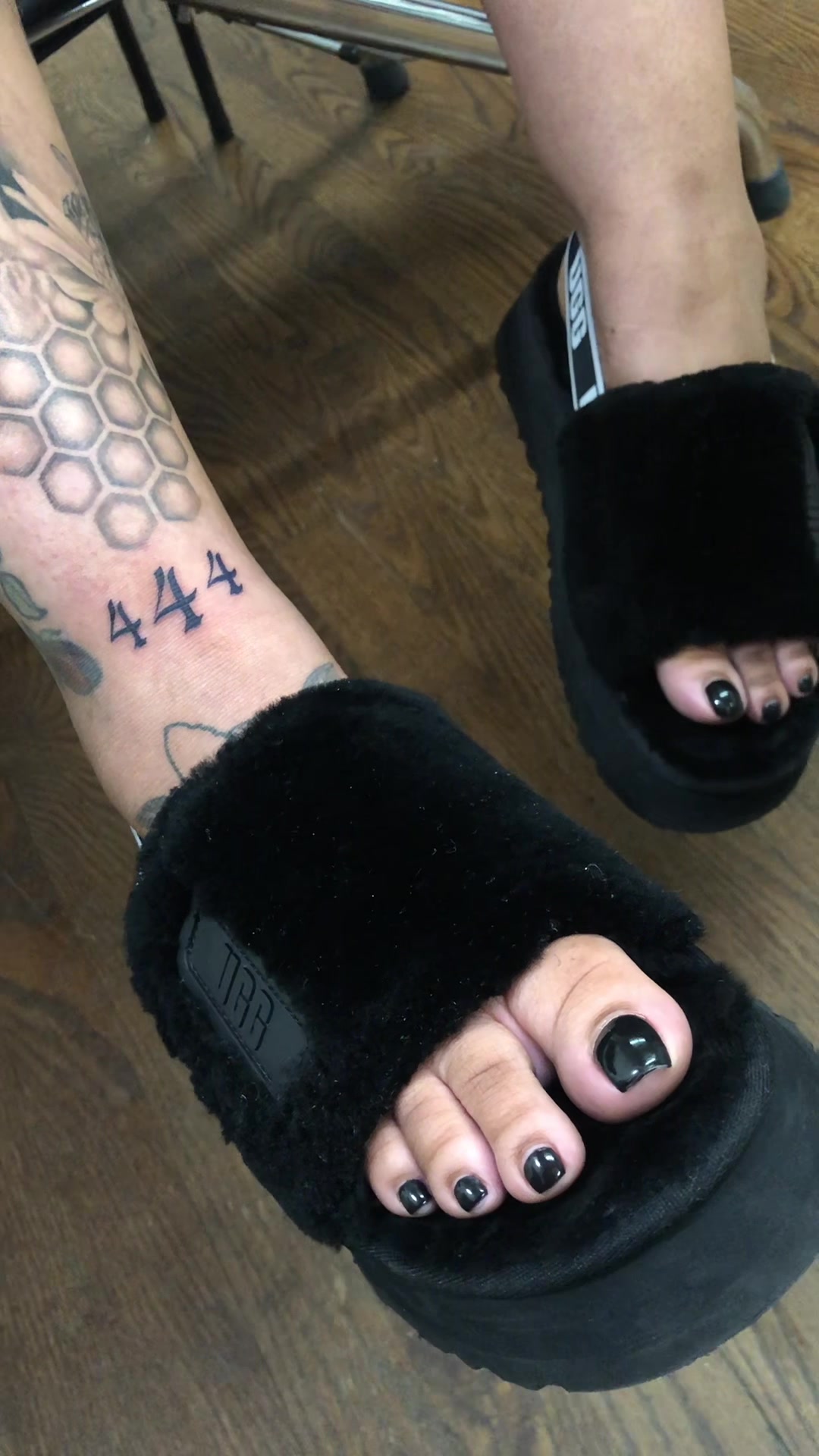 @allex.redd