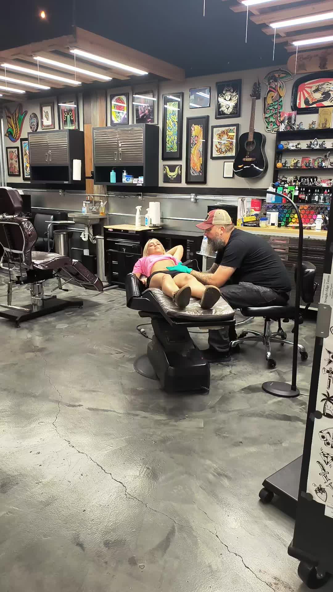 @AshleyChalet