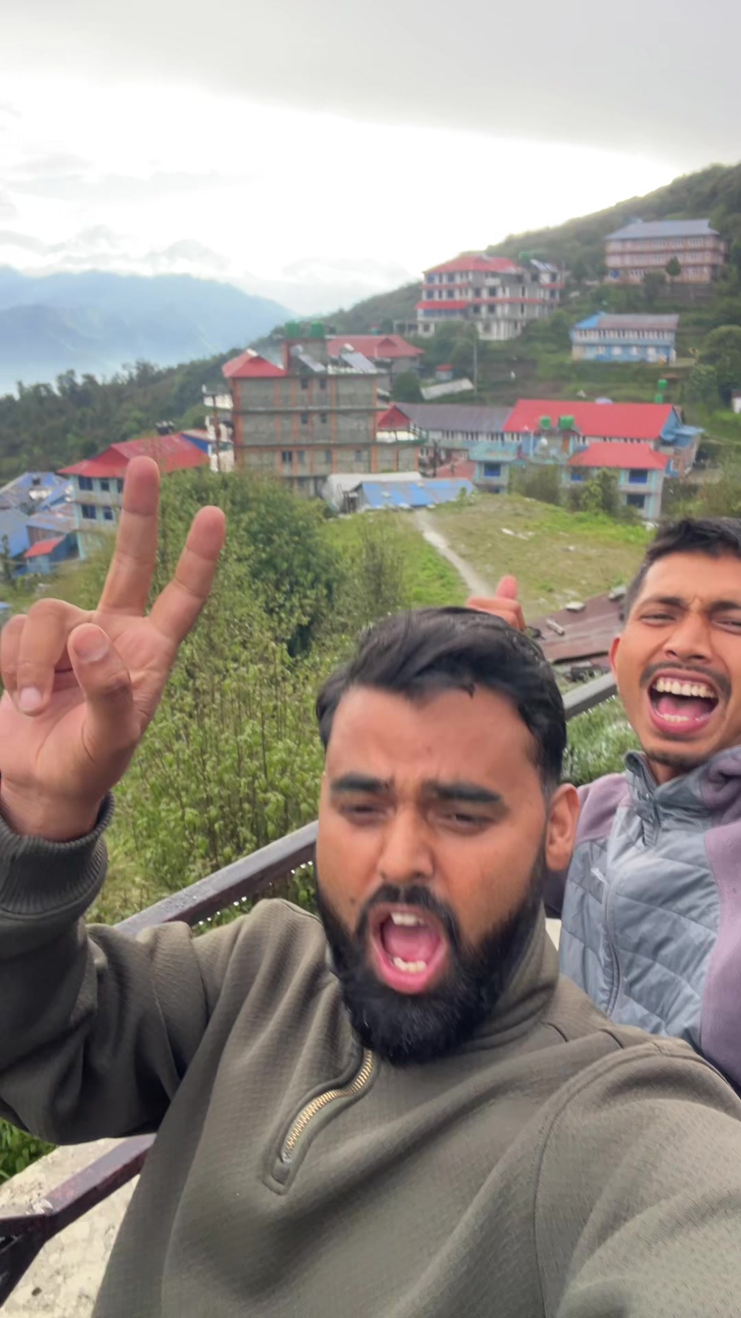 @Ghumante Dari