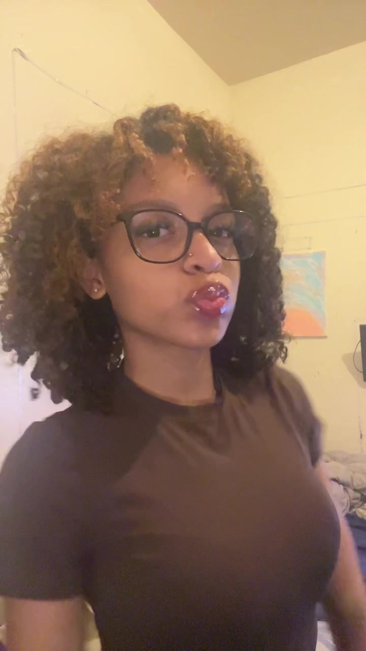 @Lia