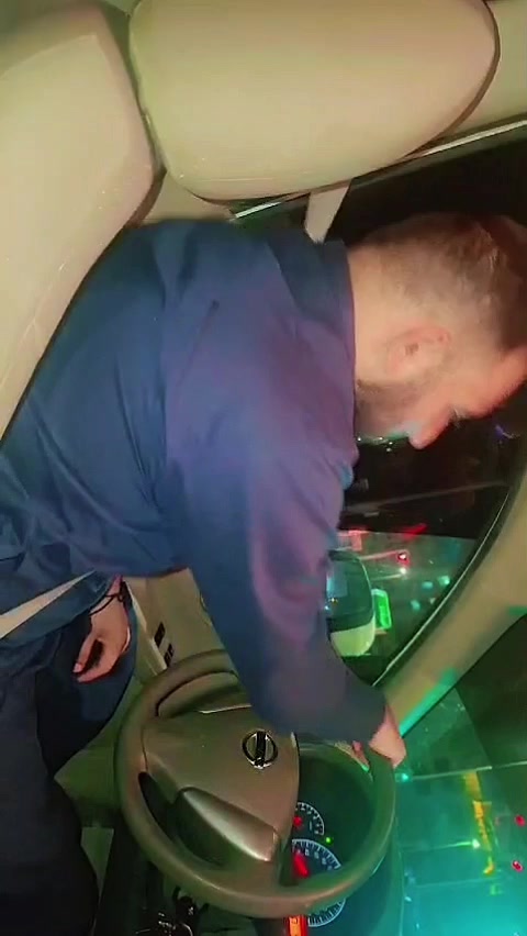 @غریب آدمی 💵