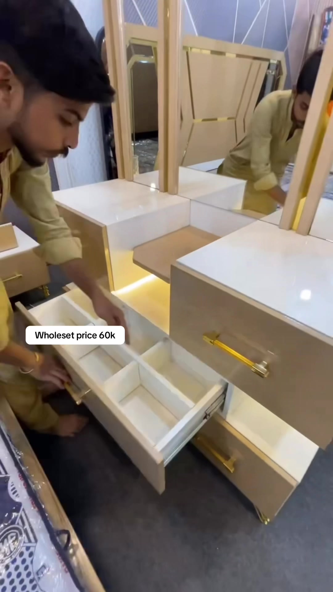 @Index.Furniture