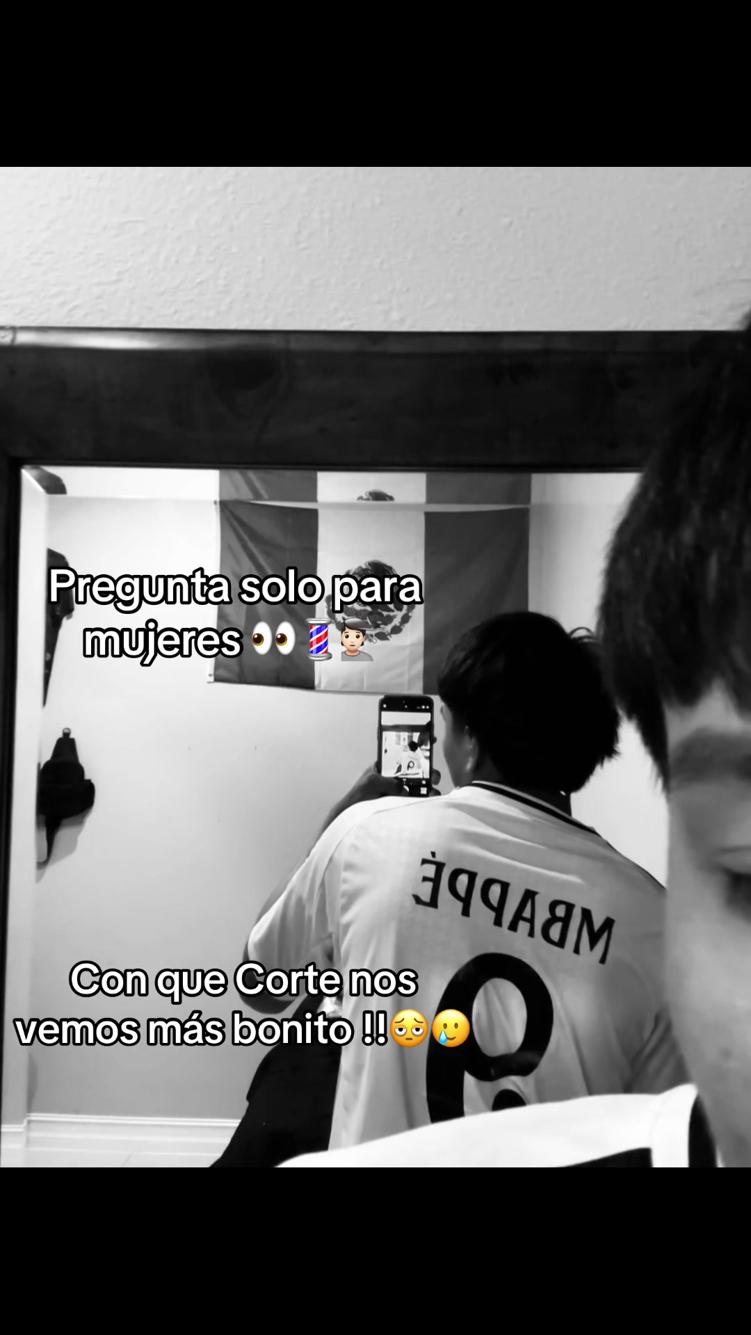 @🖤
