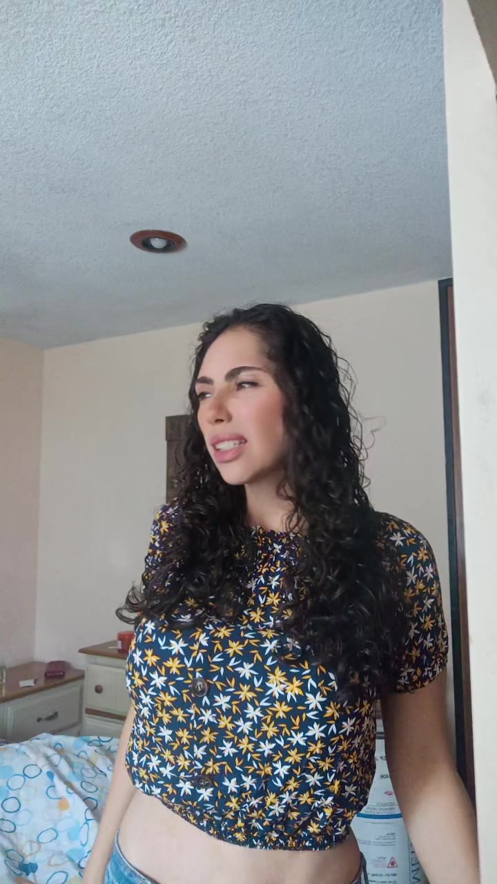 @Esvega