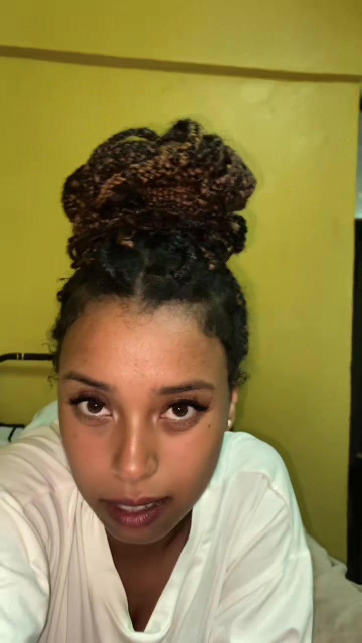 @Lo