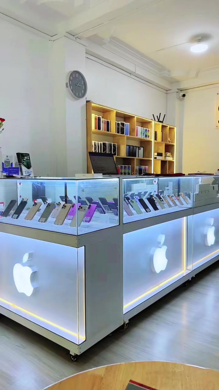 @I Crave  PremiumSecond Mobile