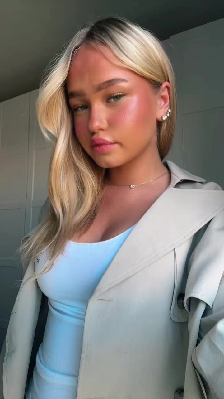 @helenhaylliii