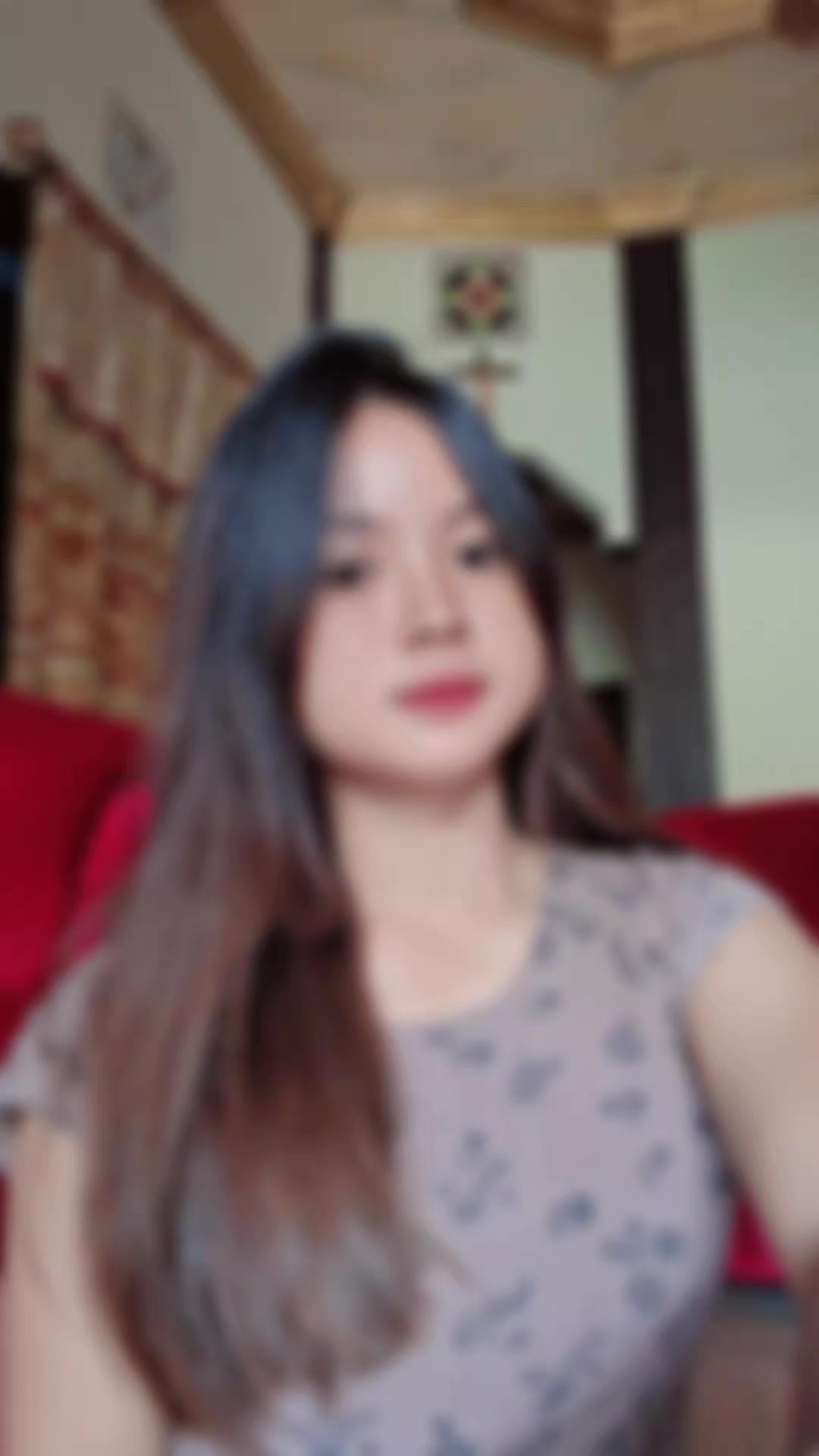 @𝐁T̸ | F L Y Y