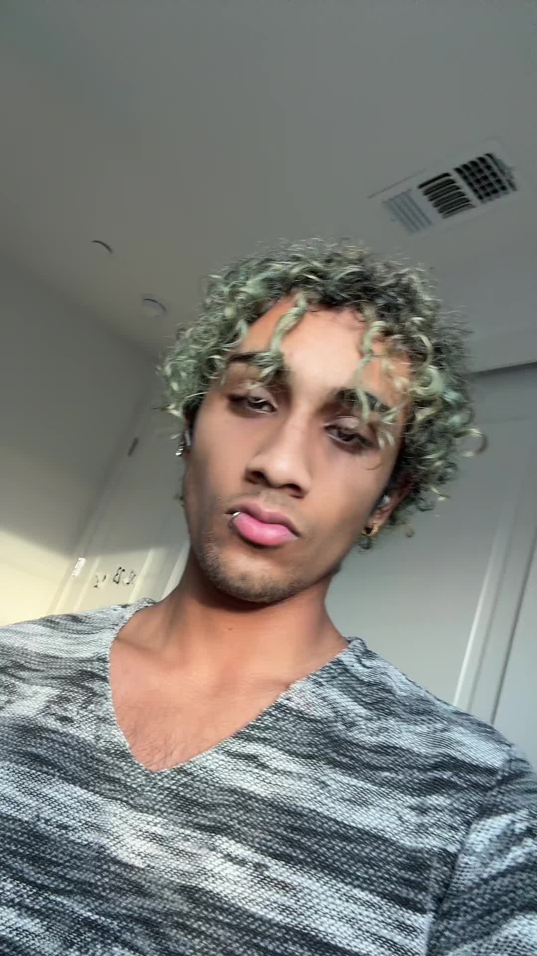 @22dot2