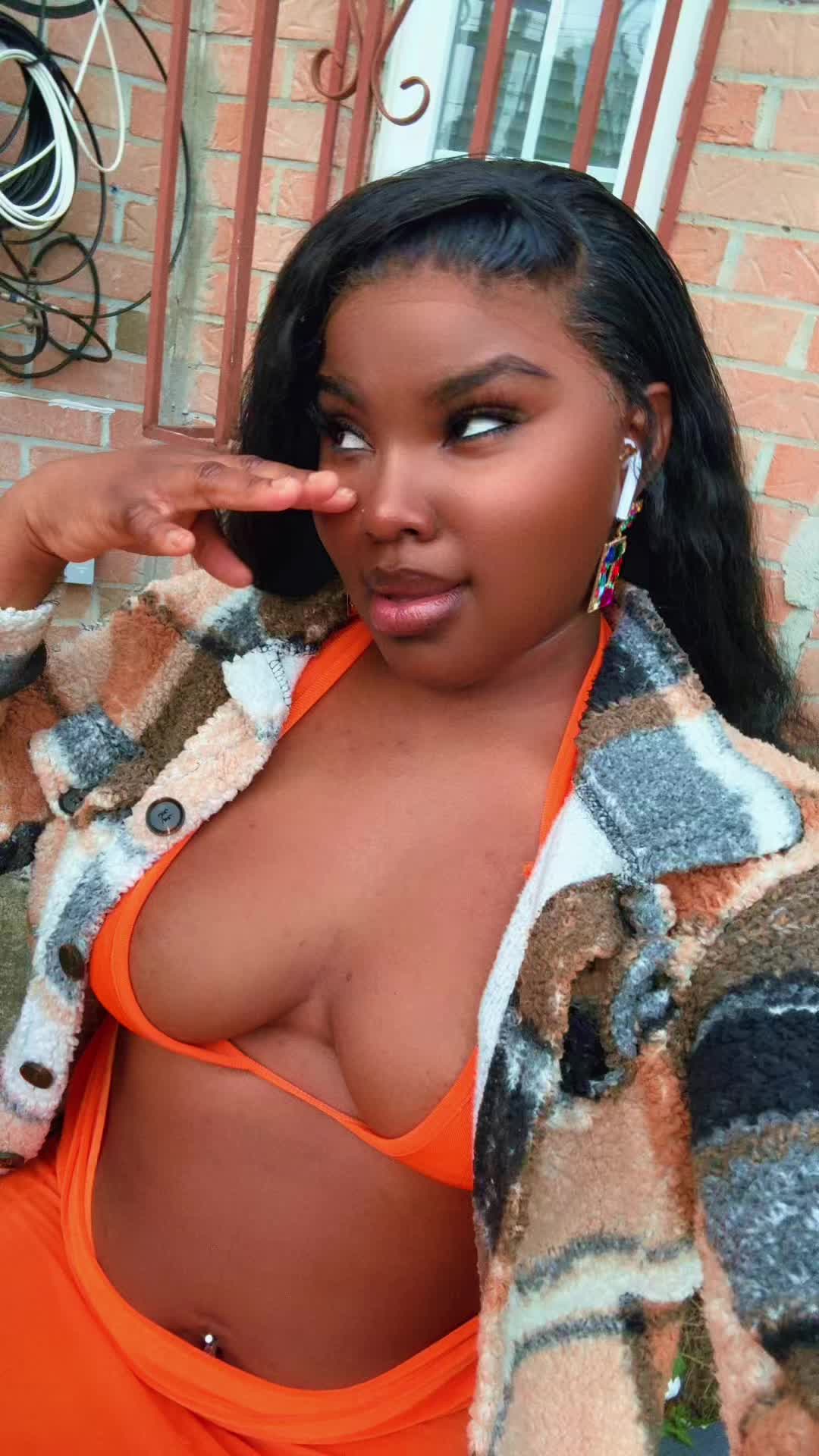 @kennishafelix21