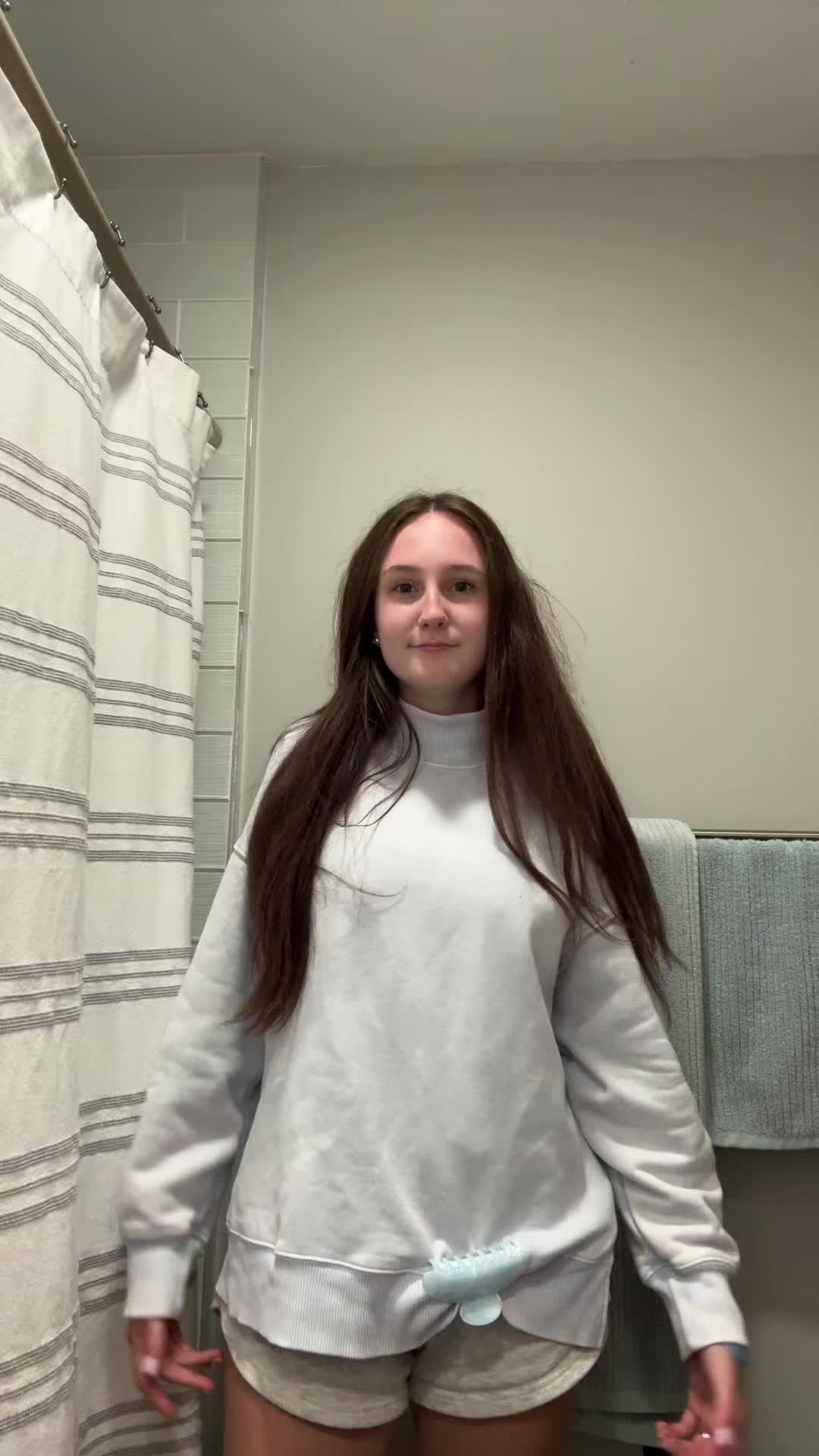 @laura