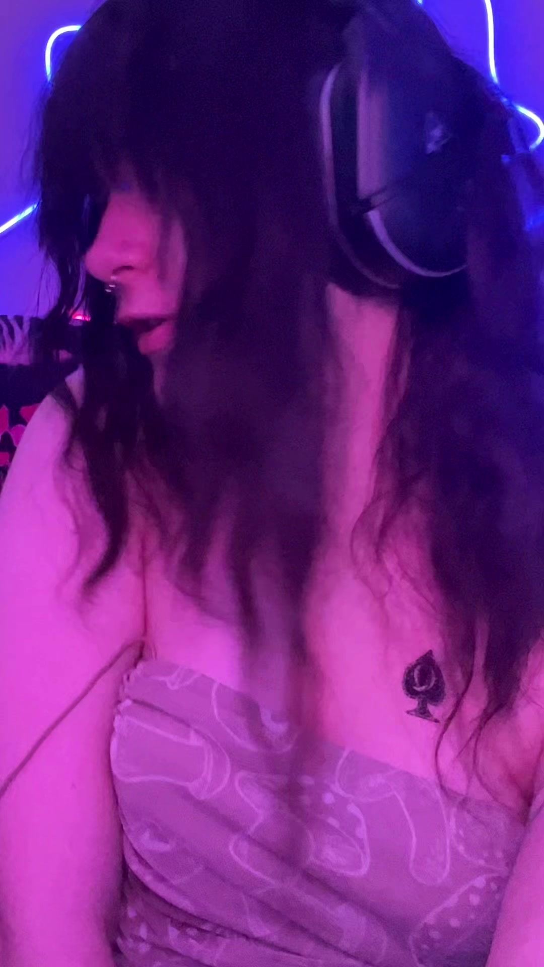 @fae ♠︎