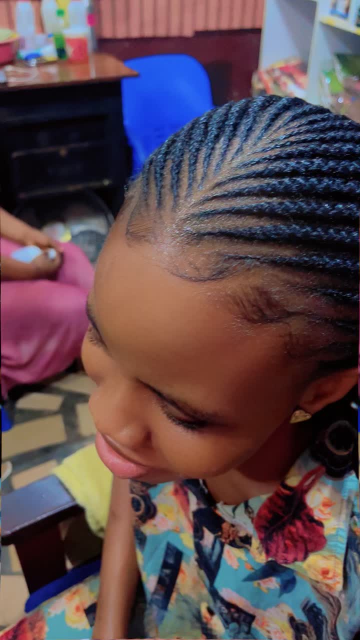 @Bikeh hairline