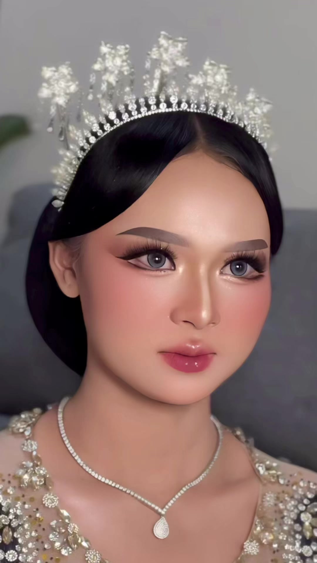 @idamakeuppati