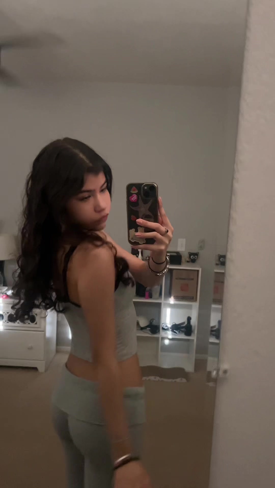 @Ava 7\
