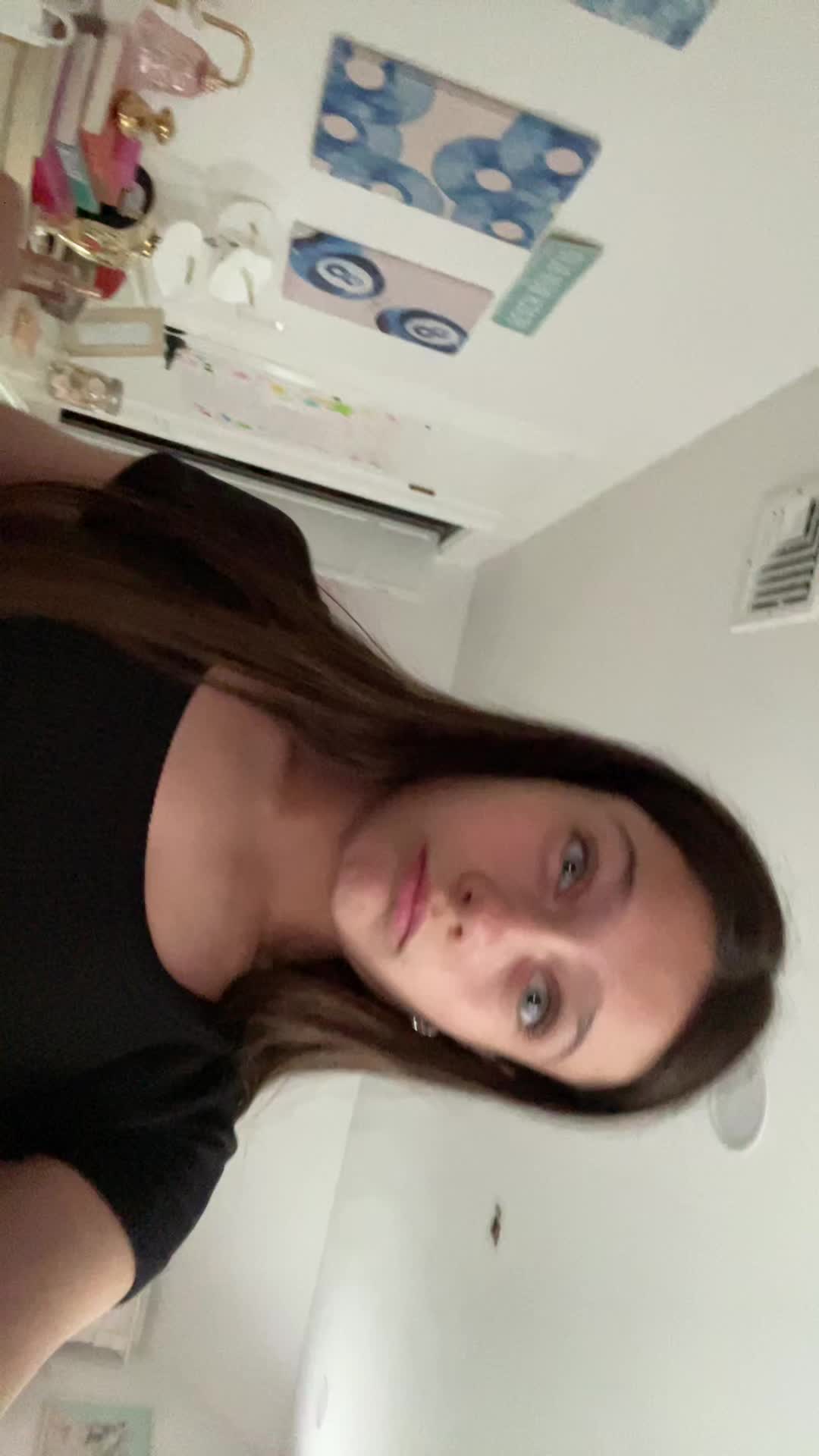 @Laylaspams