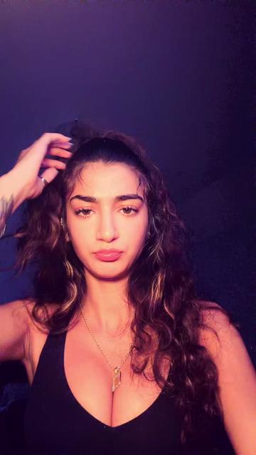 @Eva