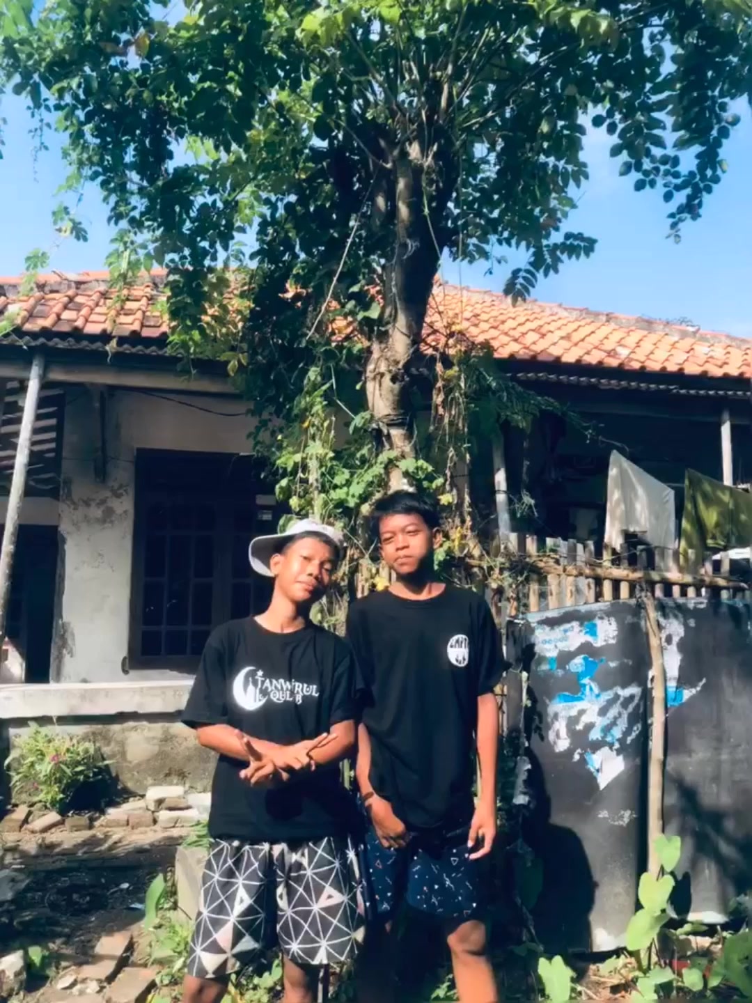 @bukan adara_