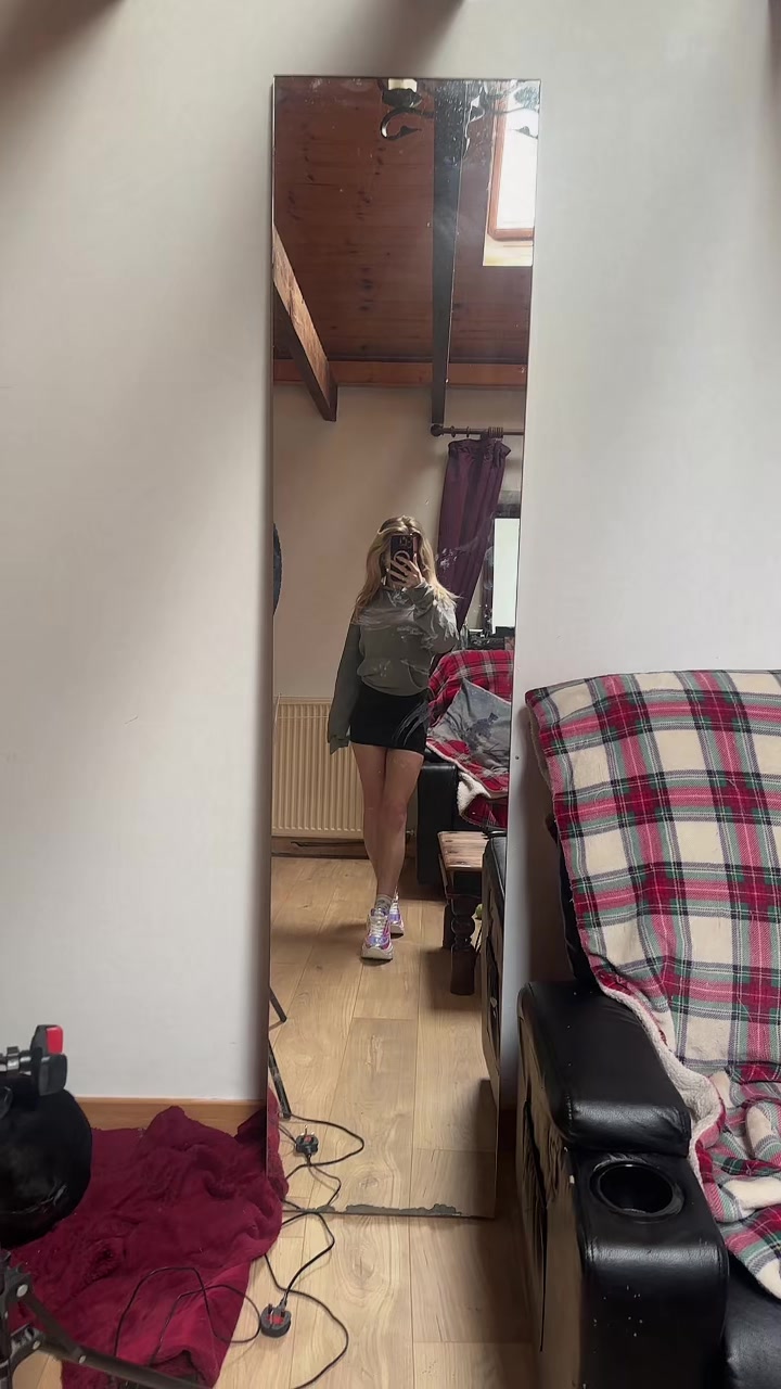 @Laurawhyte