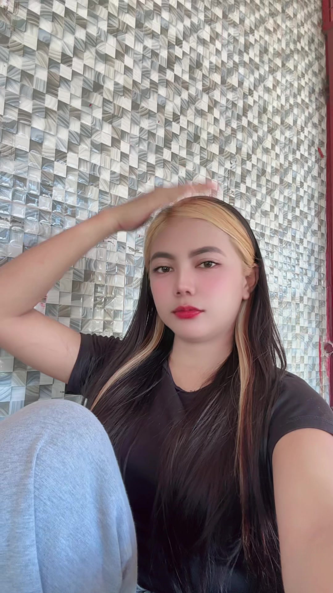 @bini bini😋