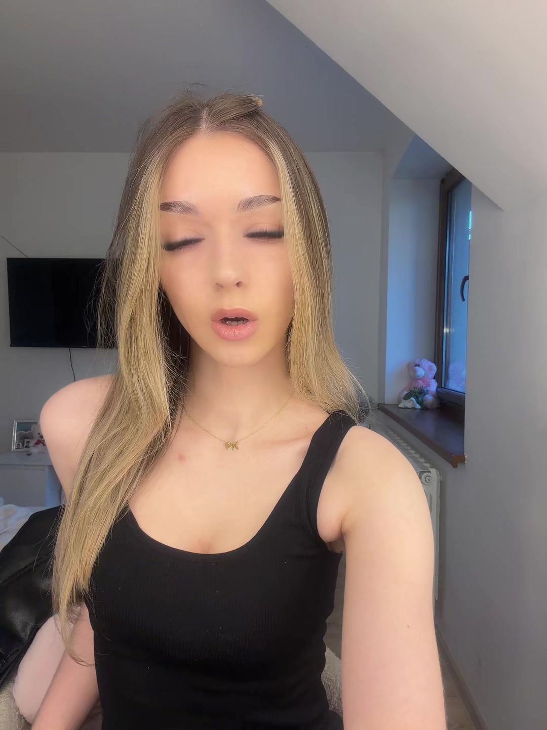 @🤍
