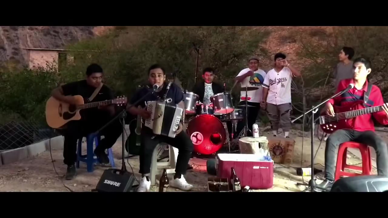 @LosGuPer
