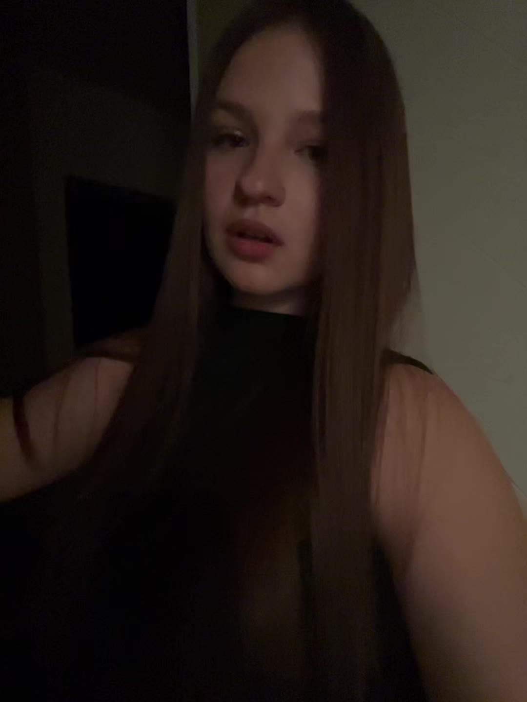 @demkina_