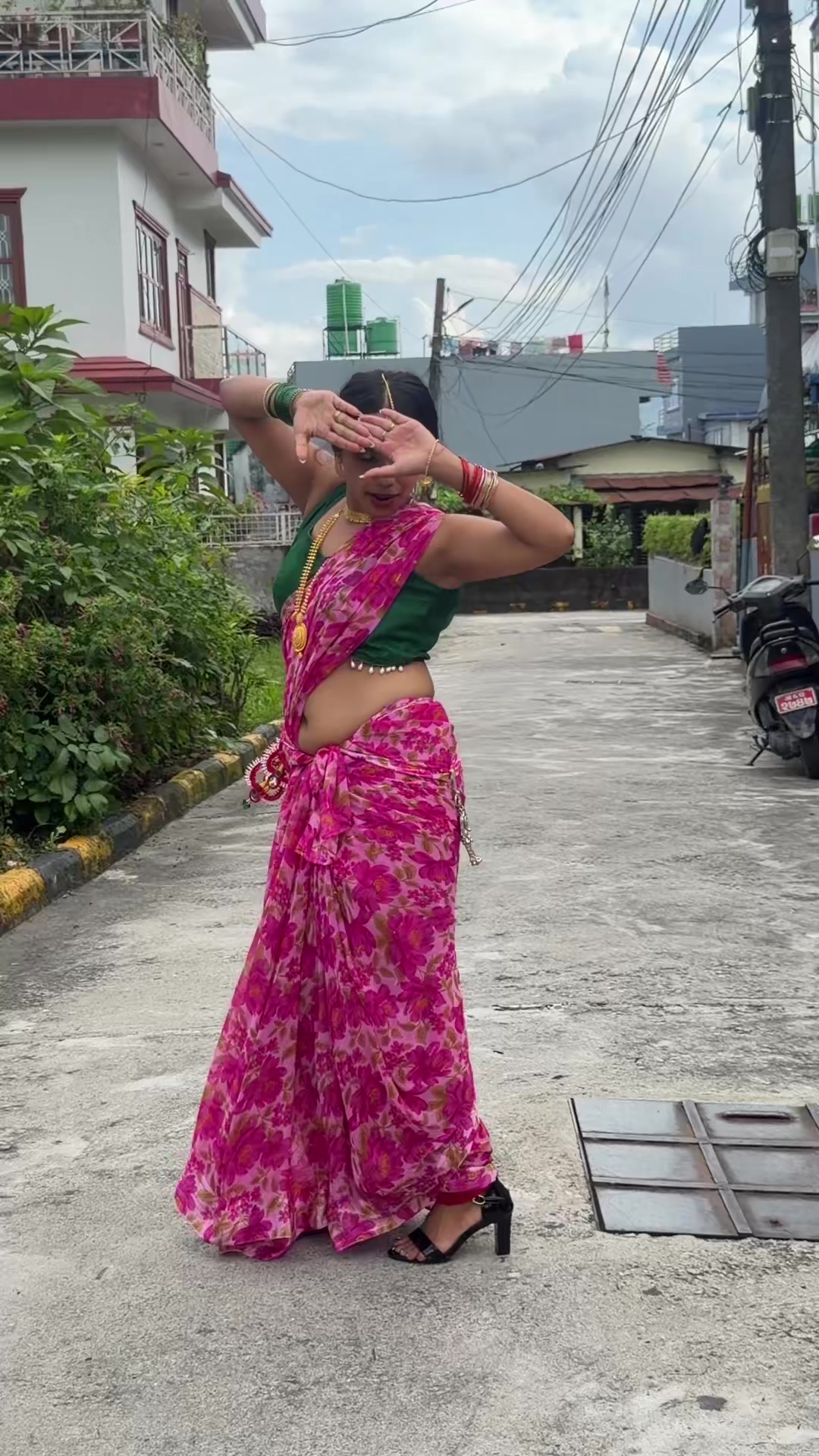 @💫✨Aarohiadhikari✨💫