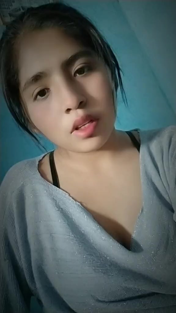 @👑Lesly💙👣