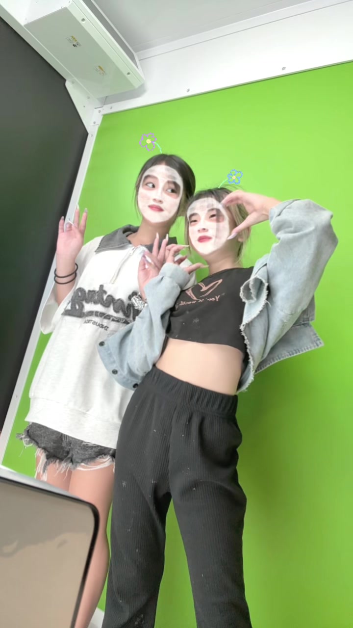 @かれんだよー！よろしくー！