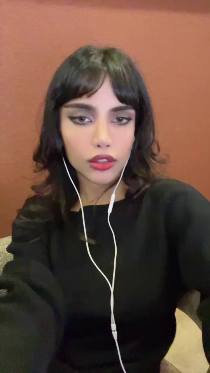 @Effina