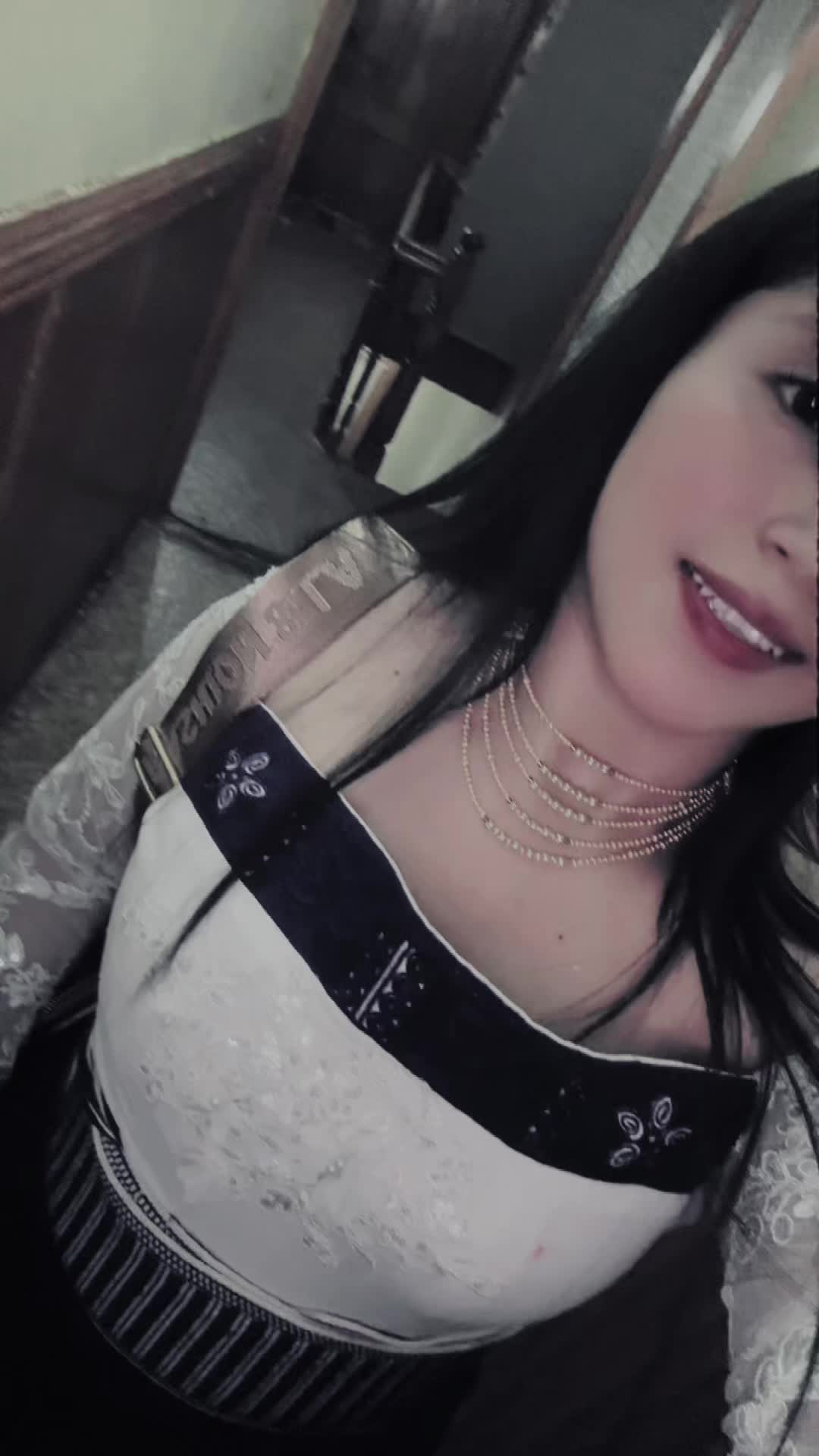 @🥰💙A…❤️