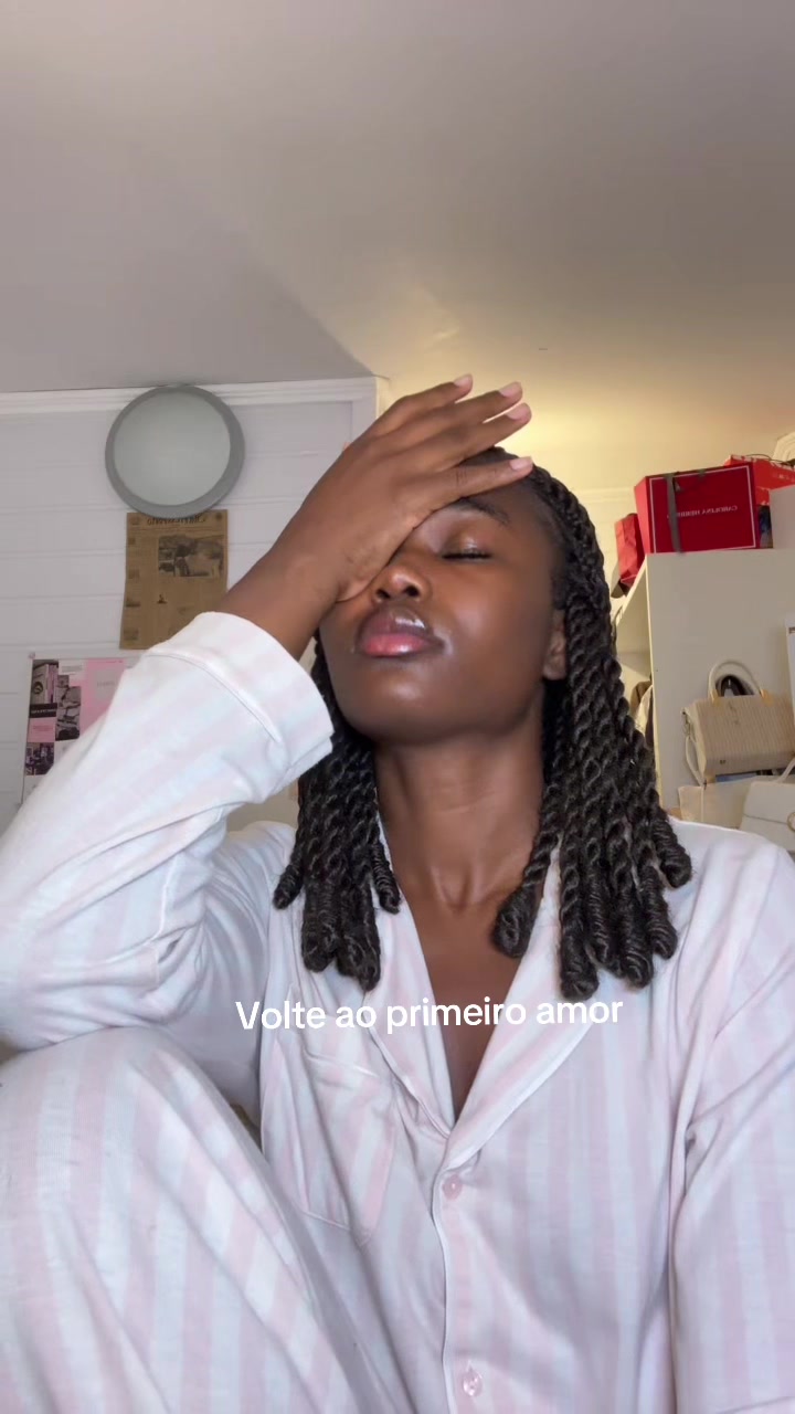 @daniella