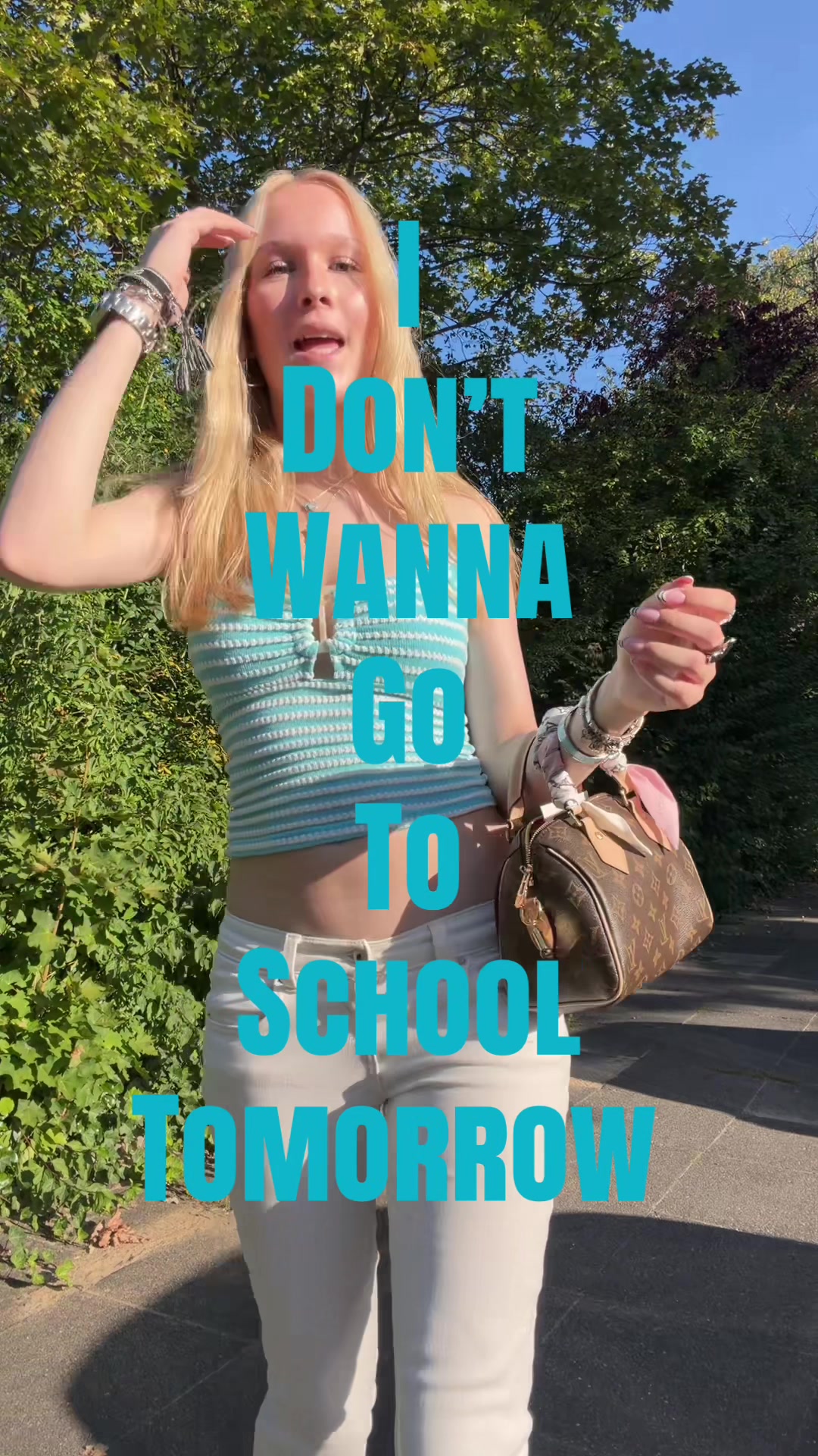 @๐๐๐๐