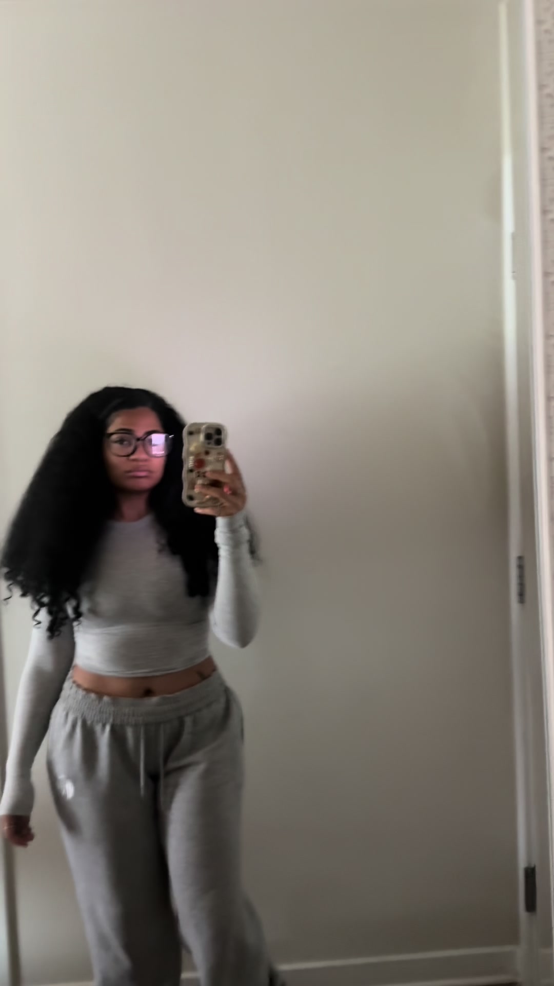 @symchiwymchi