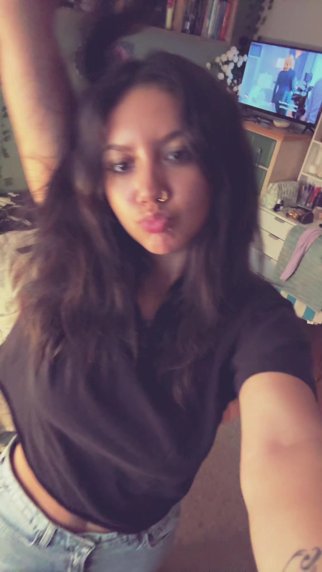 @😛🤗🤠