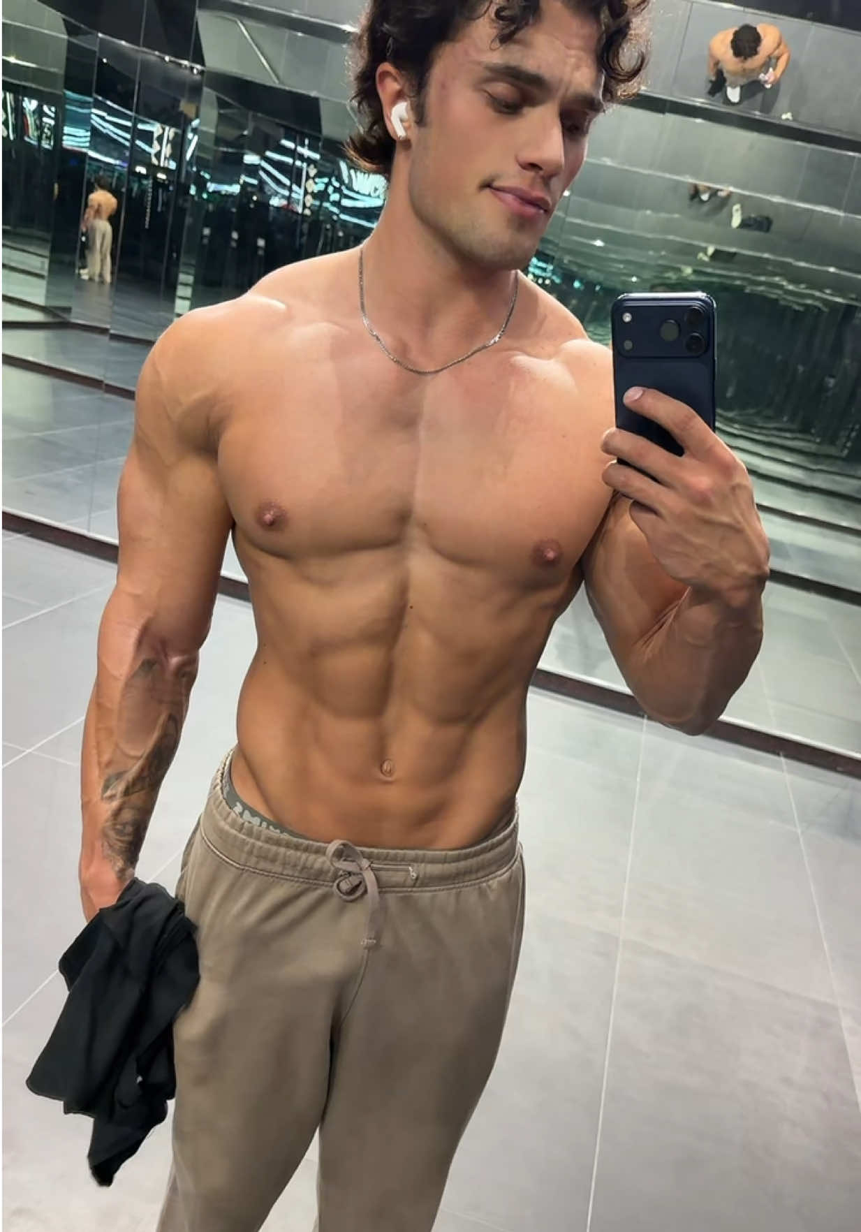 @landonsthompson
