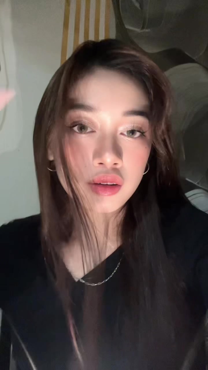@𝒶𝓃𝒶𝓀𝑒𝓁
