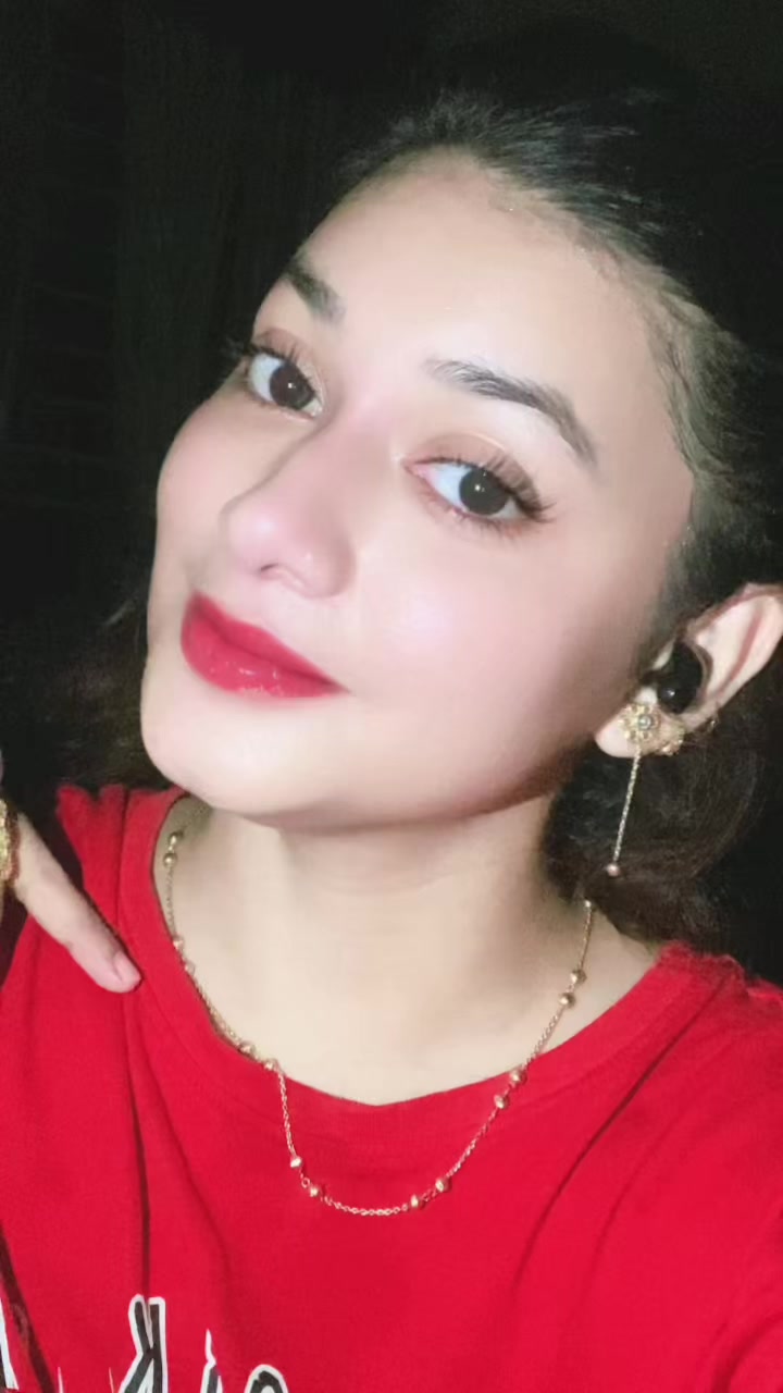 @Smile queen😊😊😊