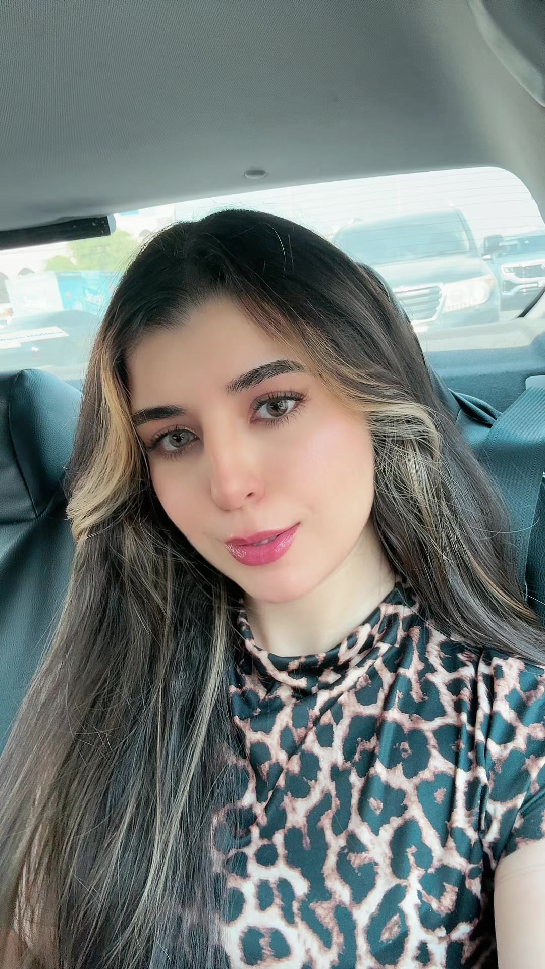 @Oumayma Bona 💎
