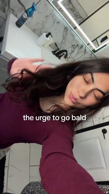 @yoitslalabanana