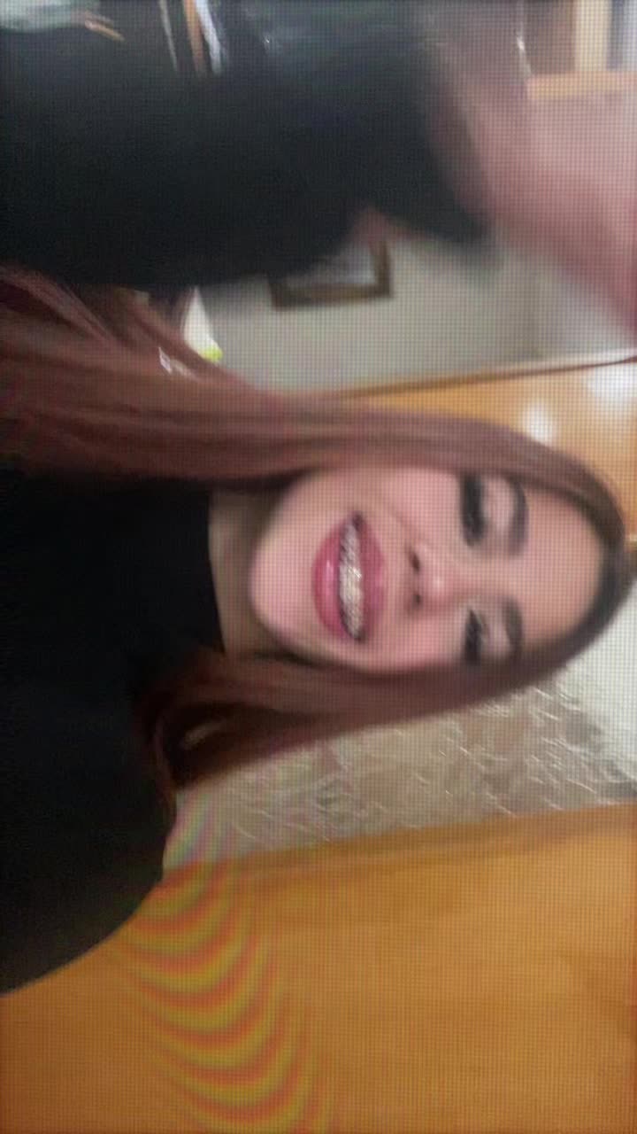 @a red🥰🍒🍒