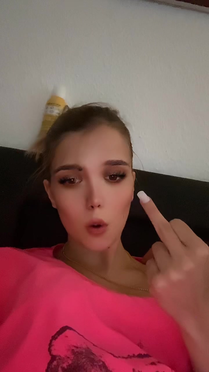 @Miststück😗🤪