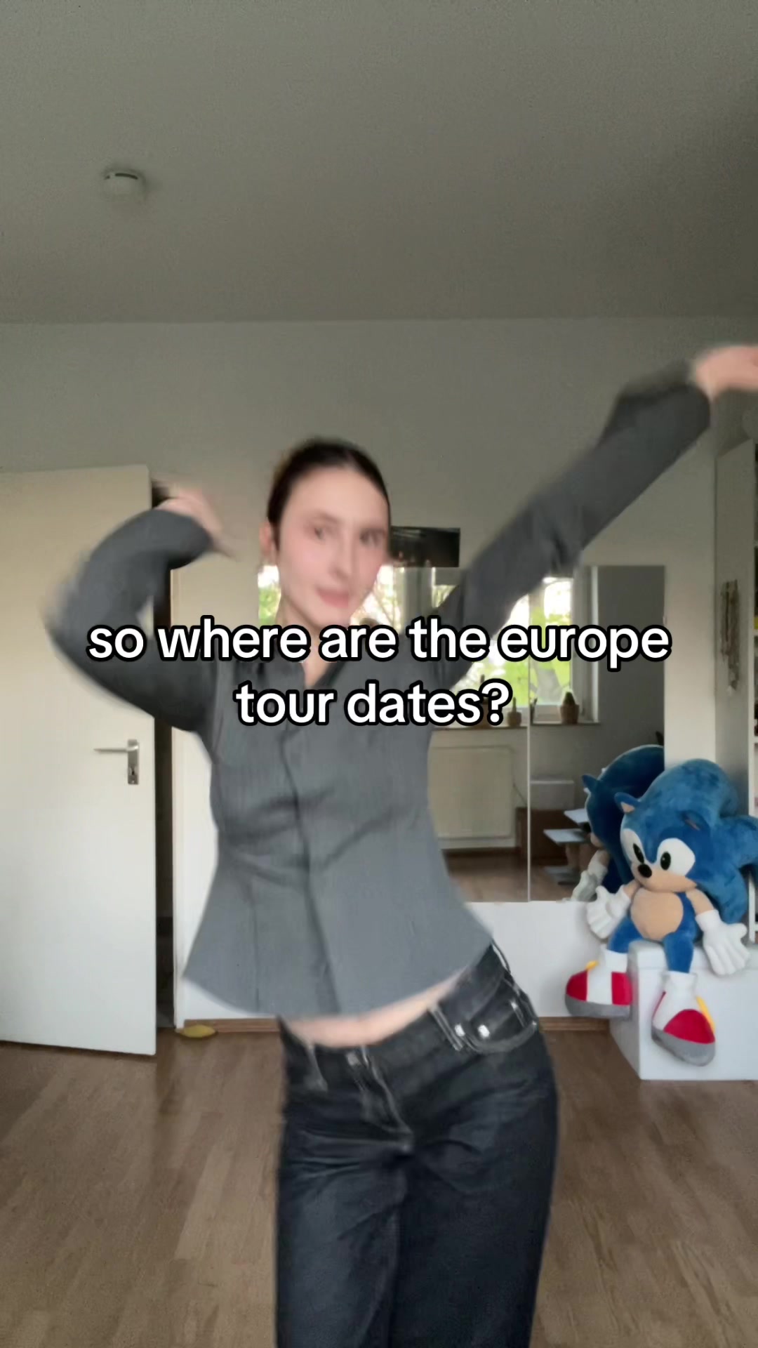 @e_e