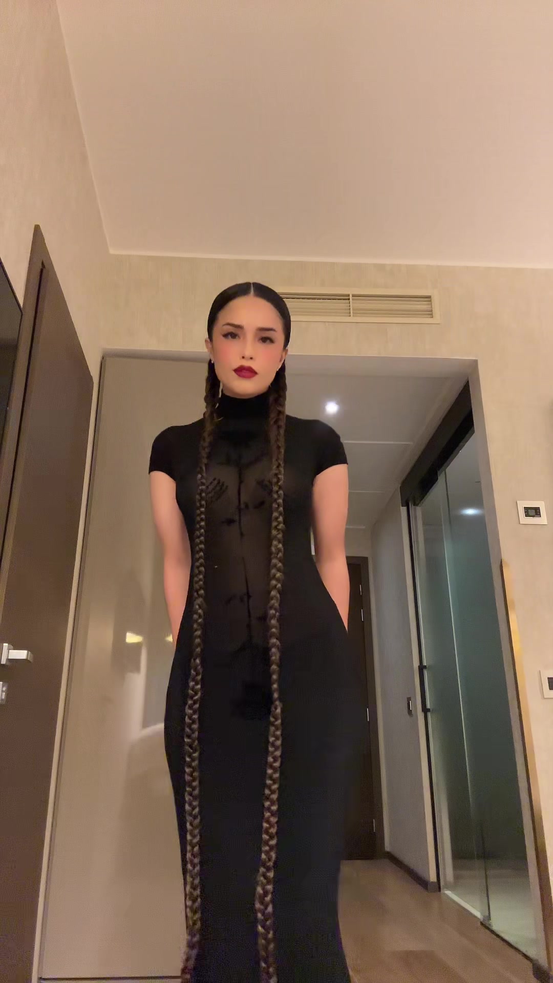 @Valkyrae