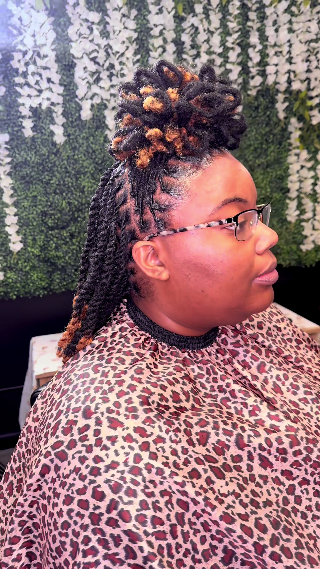 @nextlevelbeautysalon.com