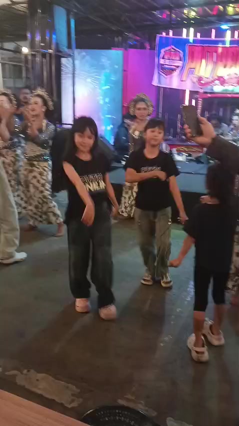 @ayah ara