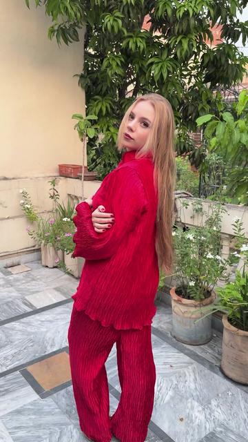 @OlyaMalik