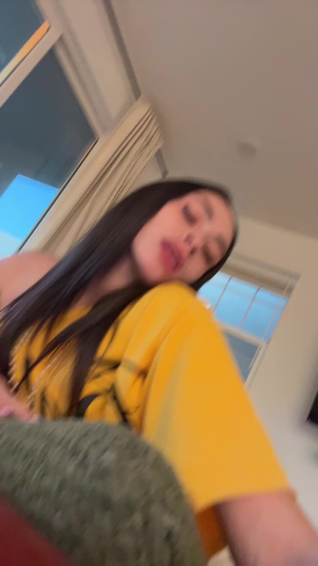 @yamom.com